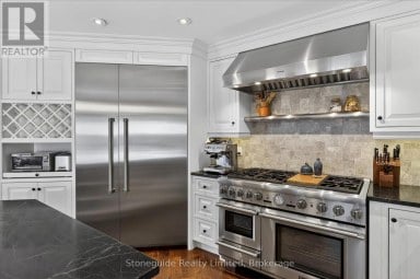 1580 COLLEGE PARK DRIVE Peterborough (Otonabee Ward 1) Ontario photo 12