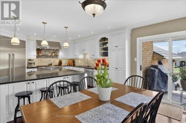 1580 COLLEGE PARK DRIVE Peterborough (Otonabee Ward 1) Ontario photo 16