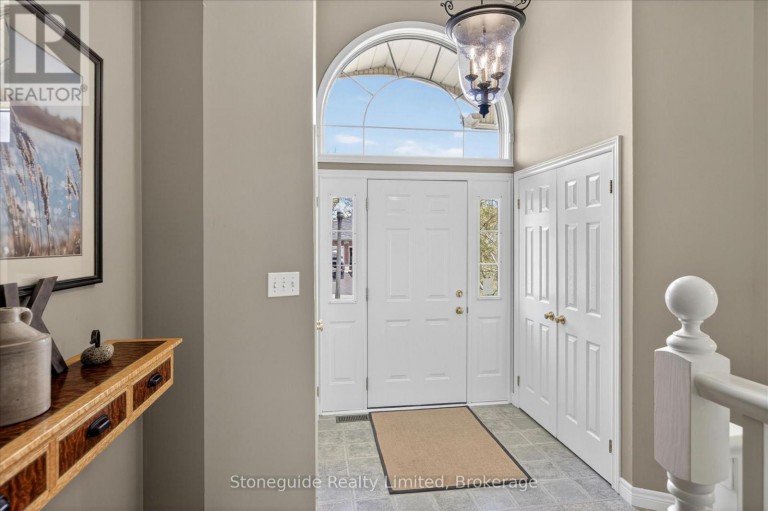 1580 COLLEGE PARK DRIVE, Peterborough (Otonabee Ward 1), Ontario, K9K2G9