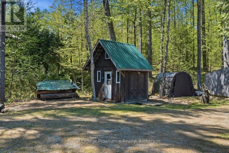 2134 BEACH ROAD, Frontenac (Frontenac North), Ontario, K0H2M0