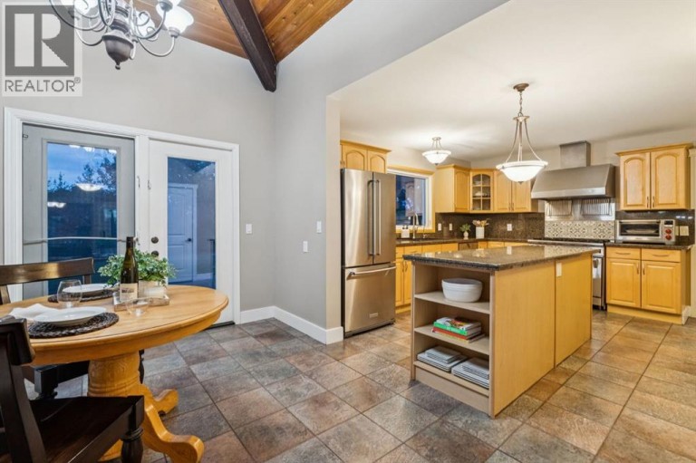 80042 210 Avenue W, Rural Foothills County, Alberta, T1S2X9