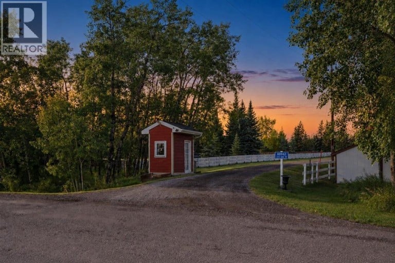 80042 210 Avenue W, Rural Foothills County, Alberta, T1S2X9