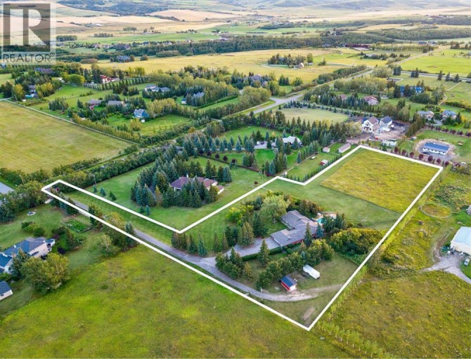 80042 210 Avenue W, Rural Foothills County, Alberta, T1S2X9
