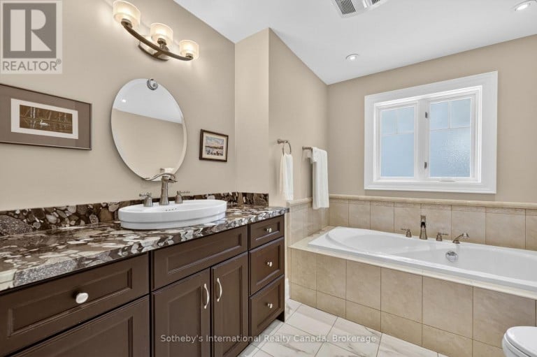 1036 RIVER ROAD E, Wasaga Beach, Ontario, L9Z2P7