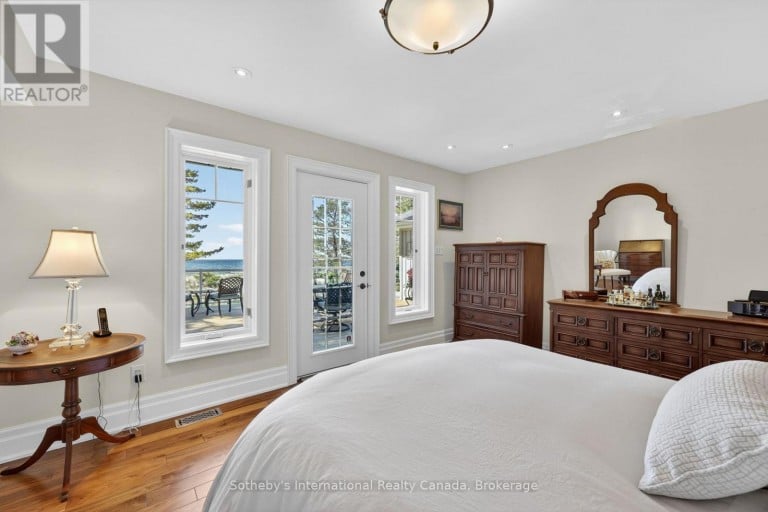 1036 RIVER ROAD E, Wasaga Beach, Ontario, L9Z2P7
