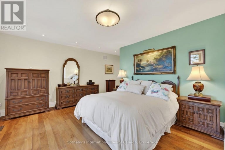1036 RIVER ROAD E, Wasaga Beach, Ontario, L9Z2P7