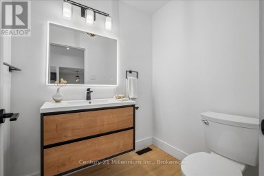 33 SLALOM GATE ROAD Collingwood Ontario photo 23