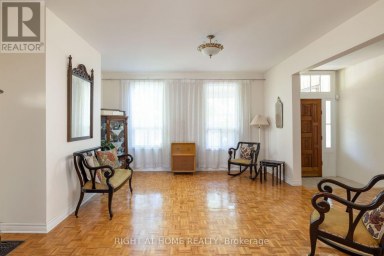 239 SEATON STREET Toronto (Moss Park) Ontario photo 11