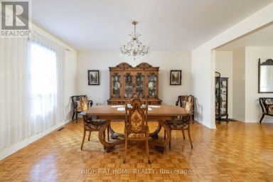 239 SEATON STREET Toronto (Moss Park) Ontario photo 14