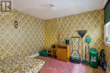 239 SEATON STREET Toronto (Moss Park) Ontario photo 26