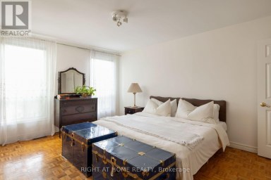 239 SEATON STREET Toronto (Moss Park) Ontario photo 29