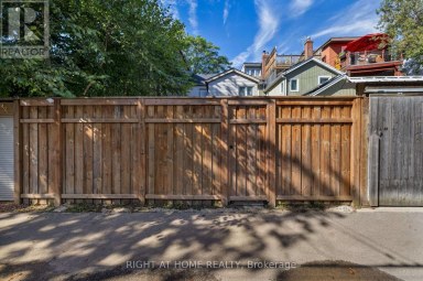 239 SEATON STREET Toronto (Moss Park) Ontario photo 49