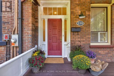 239 SEATON STREET Toronto (Moss Park) Ontario photo 5