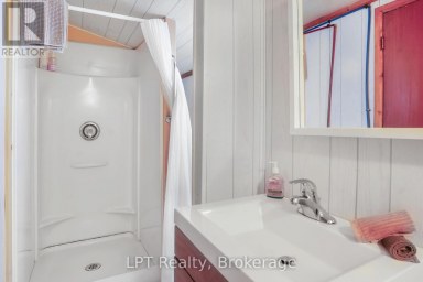 468 WARNER BAY ROAD Northern Bruce Peninsula Ontario photo 16