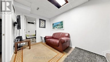 142 - 21 LIVONIA PLACE Toronto (Morningside) Ontario photo 35