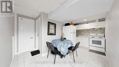 142 - 21 LIVONIA PLACE Toronto (Morningside) Ontario photo 39