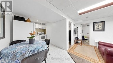 142 - 21 LIVONIA PLACE Toronto (Morningside) Ontario photo 40