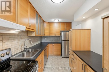 302 - 180 DUDLEY AVENUE Markham (Thornhill) Ontario photo 12