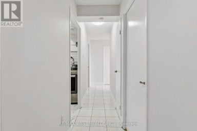 302 - 180 DUDLEY AVENUE Markham (Thornhill) Ontario photo 16