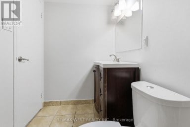 302 - 180 DUDLEY AVENUE Markham (Thornhill) Ontario photo 20