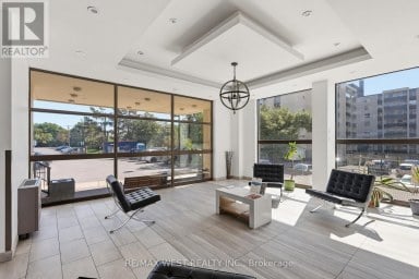 302 - 180 DUDLEY AVENUE Markham (Thornhill) Ontario photo 3