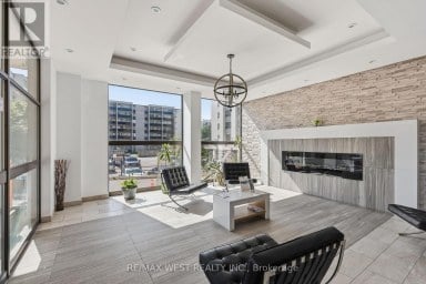 302 - 180 DUDLEY AVENUE Markham (Thornhill) Ontario photo 4