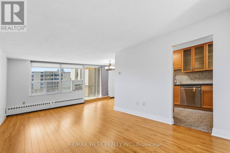 302 - 180 DUDLEY AVENUE, Markham (Thornhill), Ontario, L3T4X2