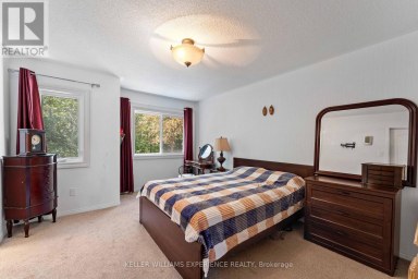 250 FERNDALE DRIVE S Barrie (Ardagh) Ontario photo 12