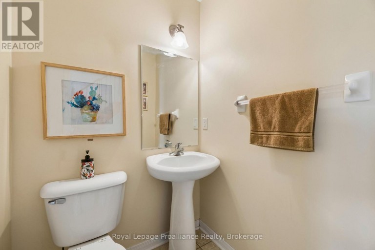61 - 1119 ORMOND DRIVE, Oshawa (Samac), Ontario, L1K0K5