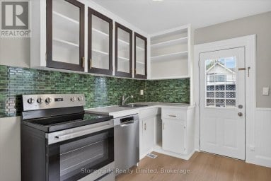 540 CHARLOTTE STREET Peterborough (Town Ward 3) Ontario photo 5