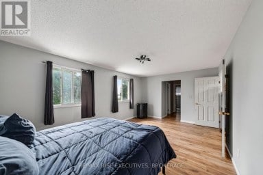 601 FOREST HILL DRIVE, Kingston (South Of Taylor-Kidd Blvd) Ontario