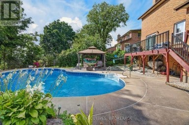 601 FOREST HILL DRIVE, Kingston (South Of Taylor-Kidd Blvd) Ontario