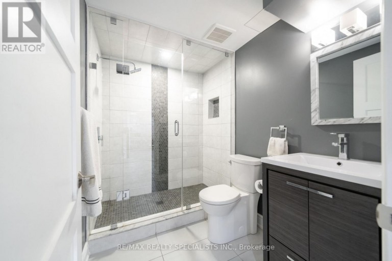 4021 SASHA COURT, Mississauga (Rathwood), Ontario, L4W3K9