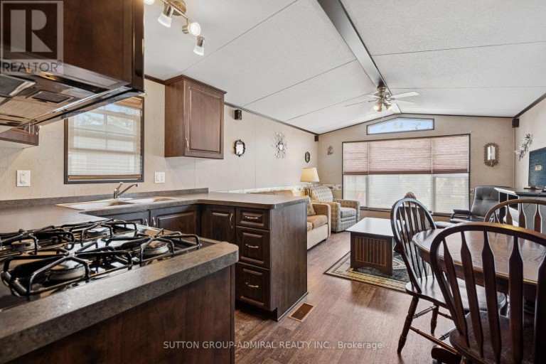 70 - 1082 SHAMROCK MARINA ROAD, Gravenhurst (Morrison), Ontario, P0E1G0