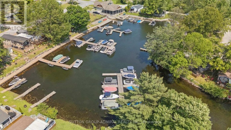 70 - 1082 SHAMROCK MARINA ROAD, Gravenhurst (Morrison), Ontario, P0E1G0