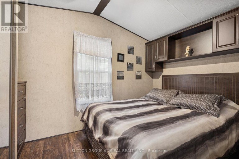 70 - 1082 SHAMROCK MARINA ROAD, Gravenhurst (Morrison), Ontario, P0E1G0