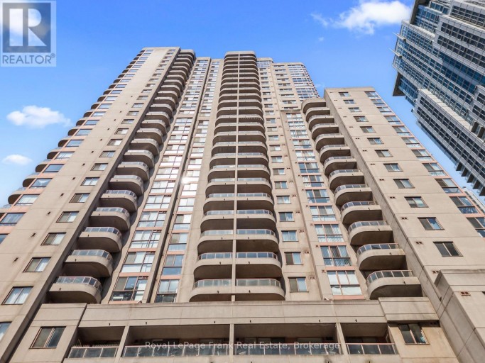2910 - 736 BAY STREET, Toronto (Bay Street Corridor), Ontario, M5G2M4