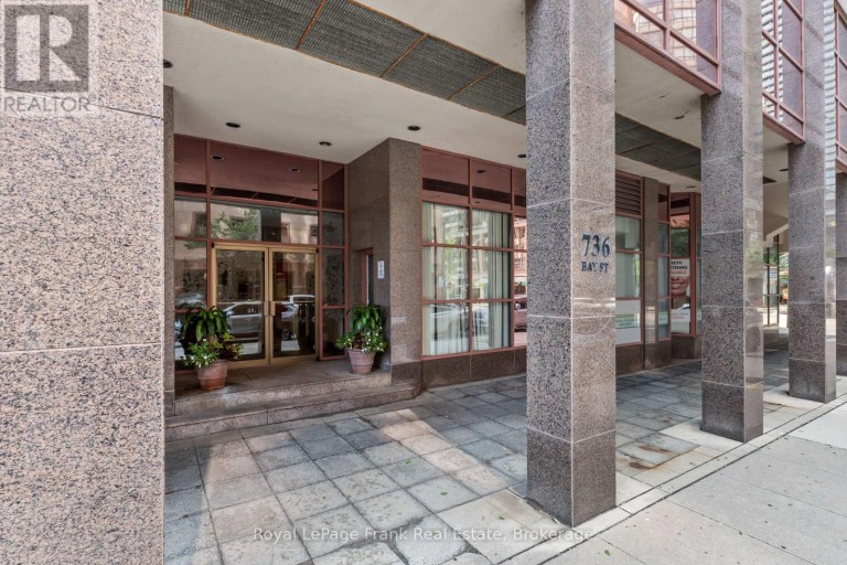 2910 - 736 BAY STREET, Toronto (Bay Street Corridor), Ontario, M5G2M4