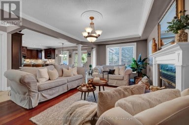 35 LIVING COURT Clarington (Courtice) Ontario photo 11