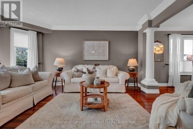 35 LIVING COURT Clarington (Courtice) Ontario photo 4