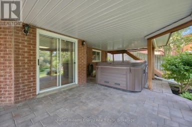 35 LIVING COURT Clarington (Courtice) Ontario photo 40