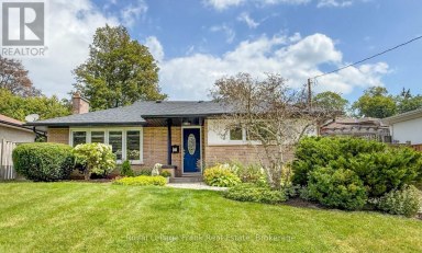 129 KEEWATIN STREET N Oshawa (Eastdale) Ontario photo 1