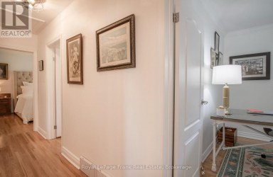 129 KEEWATIN STREET N Oshawa (Eastdale) Ontario photo 15