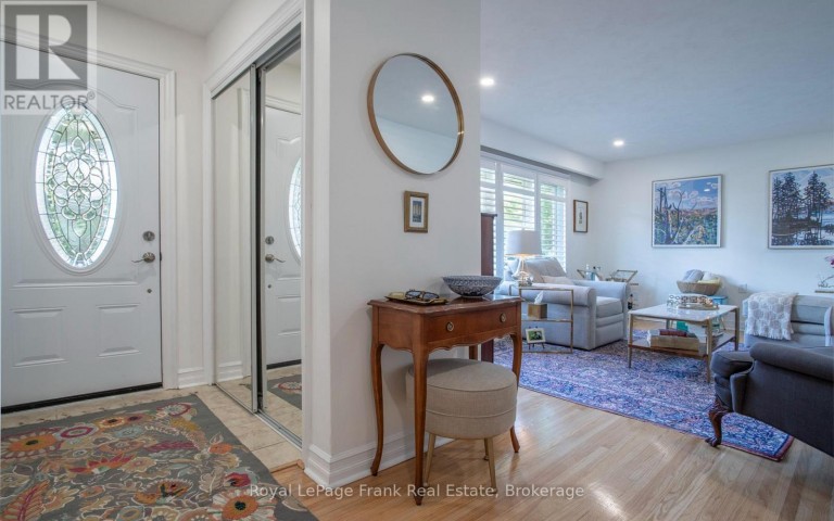 129 KEEWATIN STREET N, Oshawa (Eastdale), Ontario, L1G6N2
