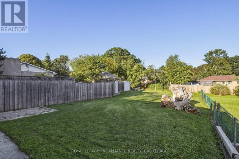 420 MAPLE RIDGE DRIVE, Kingston (South of Taylor-Kidd Blvd), Ontario, K7M5P3
