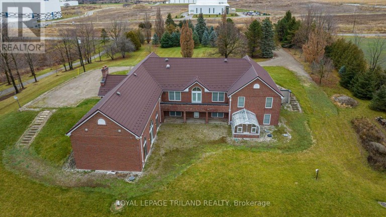 2643 OLD VICTORIA ROAD, London South (South U), Ontario, N6M1B8