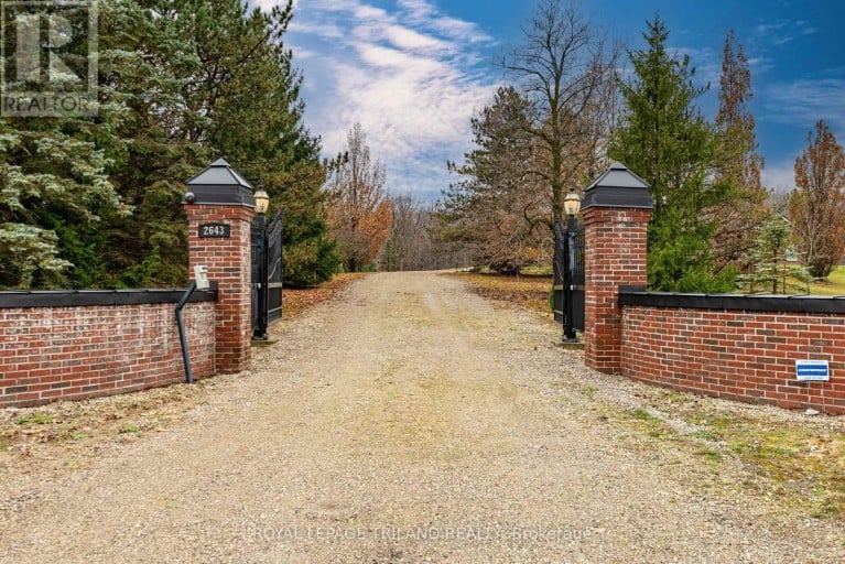 2643 OLD VICTORIA ROAD, London South (South U), Ontario, N6M1B8