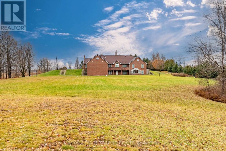 2643 OLD VICTORIA ROAD, London South (South U), Ontario, N6M1B8