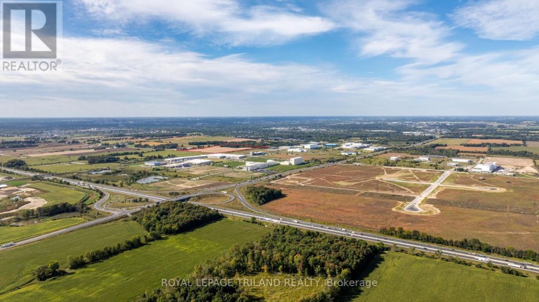 2643 OLD VICTORIA ROAD, London South (South U), Ontario, N6M1B8