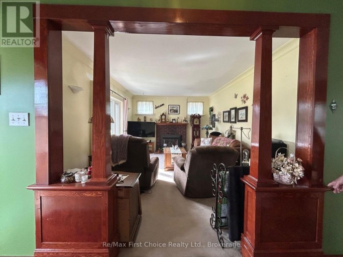 245 FRANCIS STREET W, Thunder Bay (Westfort), Ontario, P7E4C1